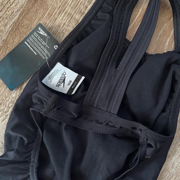 Speedo Girls’ Swimsuit One Piece Prolt Super Pro Solid Youth. Size 10/26 - Picture 4 of 4